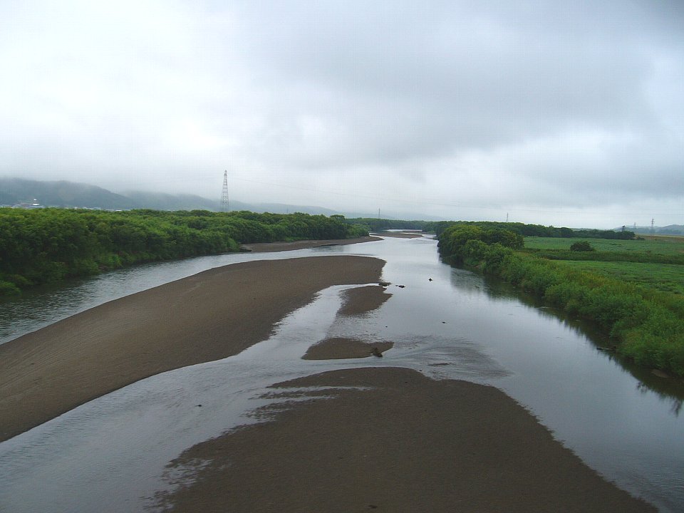 池田町を流れる利別川